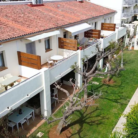 Hotel Rhys - Only Adults 2*