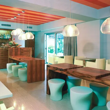 Rhys - Only Adults Hotel Denia