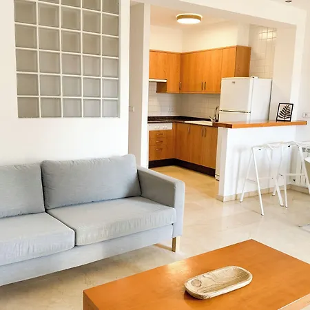 Rhys - Only Adults Hotel Dénia