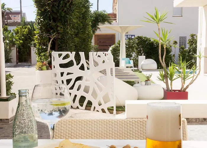 Boutique Villamor - Only Adults Готель