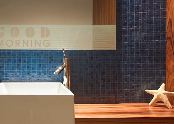 Готель Boutique Villamor - Only Adults 2*