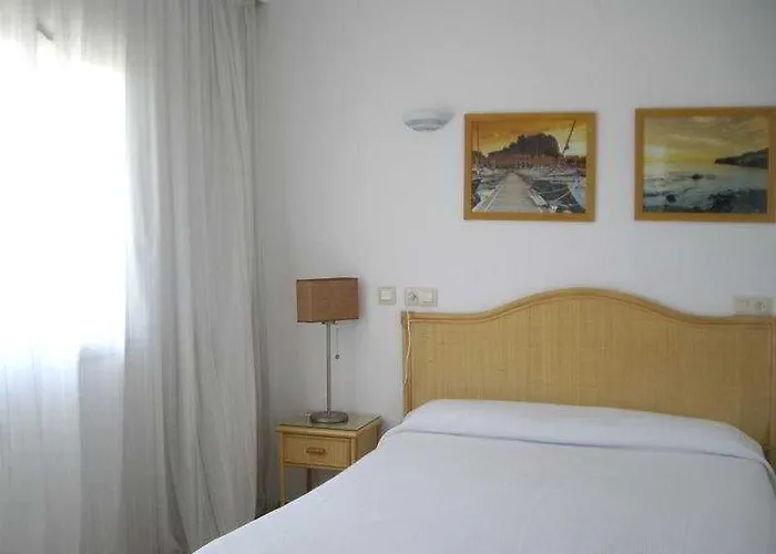 Boutique Villamor - Only Adults Готель